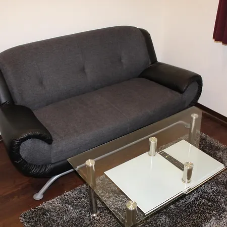 Waldhotel Rainau إلفانغن