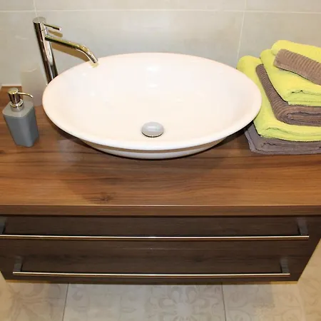 Waldhotel Rainau إلفانغن